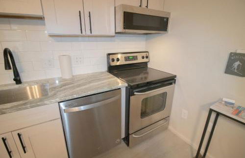 ML245 Skiers Paradise Family Friendly EZ Gated Parking Near Village - Foto 6