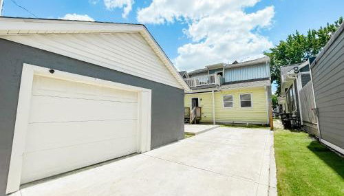 New 4 Bedroom House for Downtown Travelers - Foto 5