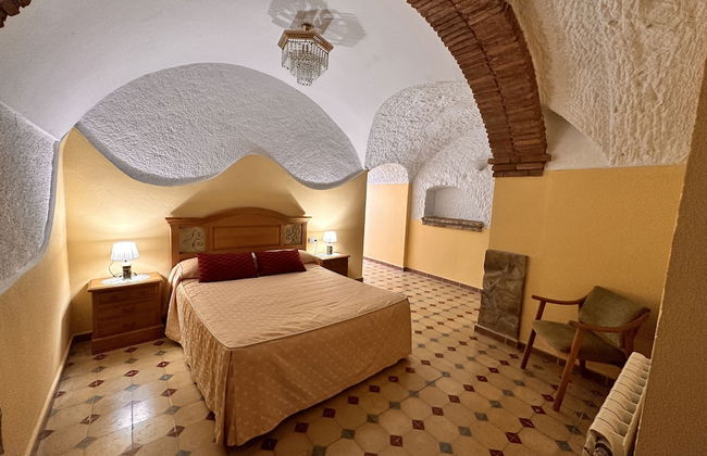 Cuevas la Granja - Foto 23