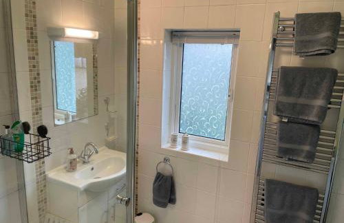 Walkers Retreat with garden and views - Photo 17