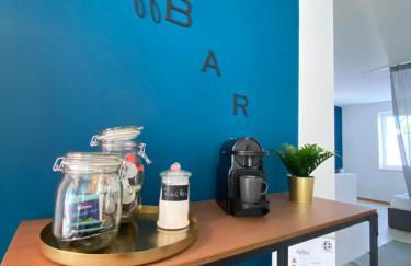 Groß, modern, vollausgestattet, gemütlich mit Küche und Parkplatz für Urlaub oder Business - Foto 10