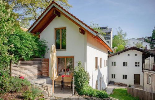 Premium Ferienhaus für 4 Personen mit großem Garten - Foto 1