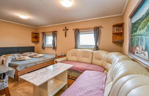 Beautiful Home In Leskovec Toplicki - Foto 7