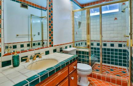 Estate with Heated Pool & Jacuzzi & Tennis Court - Foto 26