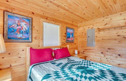 Hike, Ski, ATV and More Deadwood Cabin with Grill - Foto 13