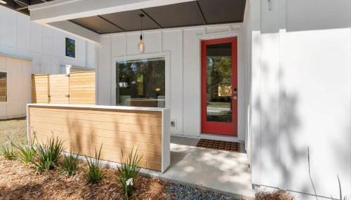 The Peaceful Puffin - New Modern 5 min to Town - Foto 4