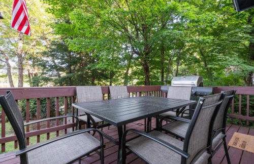 Intimate Cabin Private Dock - Photo 17