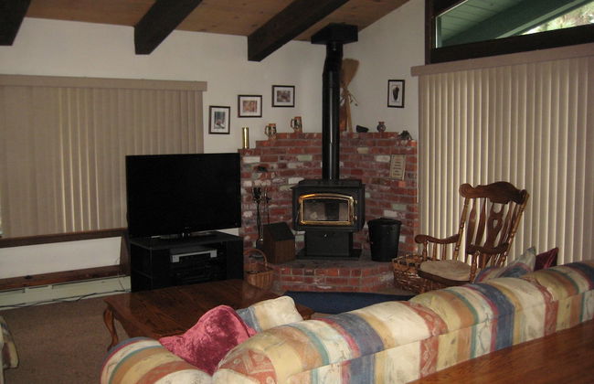 Chateau Sans Nom by Mammoth Reservation Bureau - Foto 38