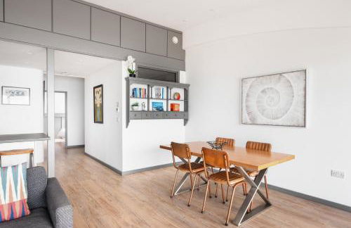 Lancing beach apartment. - Foto 10