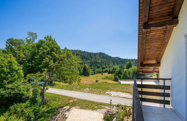 Berguitje met Binnenzwembad - Foto 31