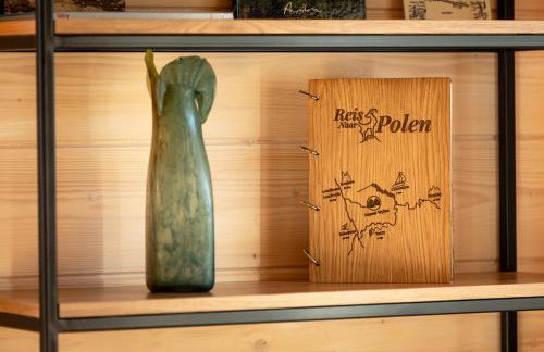 Houten Villa "ReisnaarPolen" Royaal ontbijt tevens Gluten Lactose vrij, Vega en diner mogelijk, sauna en Hottub - Foto 41