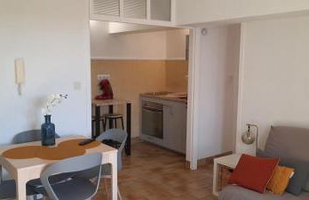 appartement climatisé avec terrasse au coeur de Nyons - Foto 4