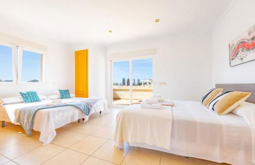 Villa Almendros - PlusHolidays - Photo 25