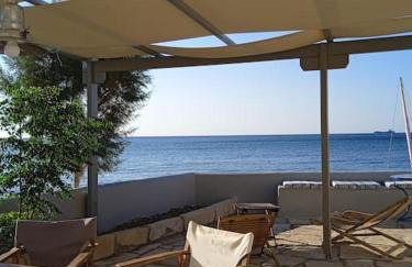 Cozy Beachfront Escape in Lilikas - Foto 10