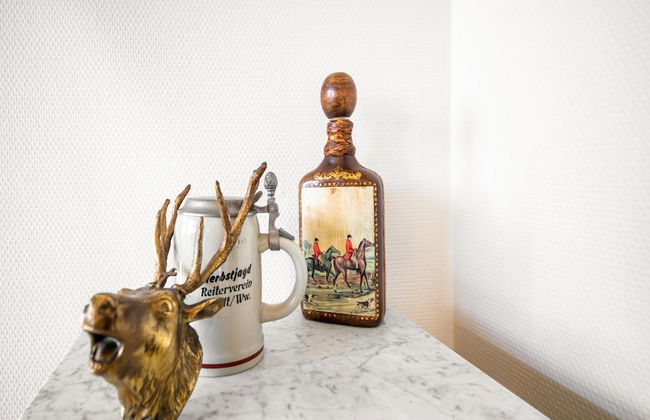 Stylish Retreat With Sauna - Photo 30