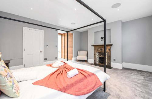 Stunning 3 Bed Victorian House - Idyllic Location - Foto 2