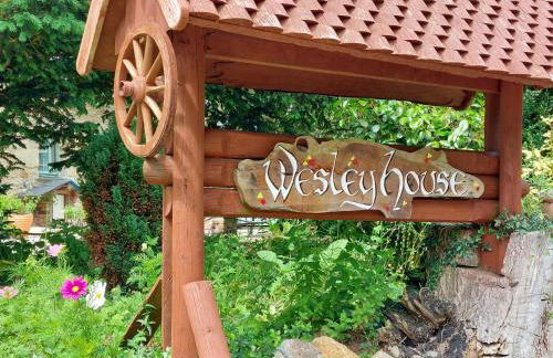 Wesley House Holidays - Choice of 2 Quirky Cottages in 4 private acres - Foto 36