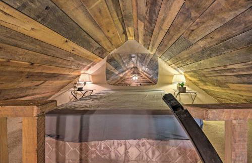 Creekside Cabin with Deck in Pisgah Forest! - Foto 14