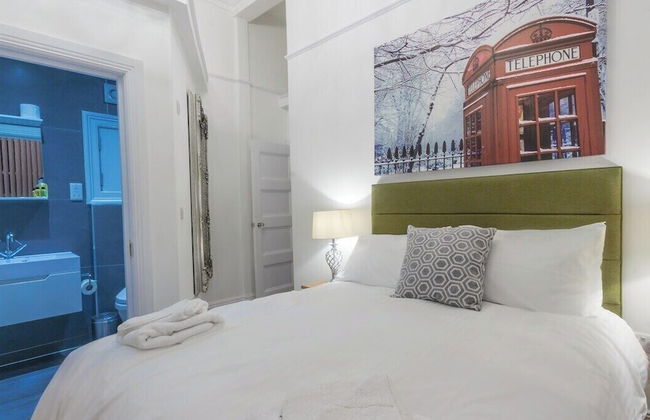 The Crescent by Pureserviced - Foto 49