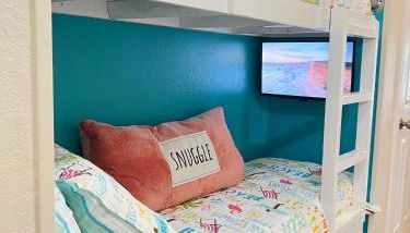 Sun Splashed Condo! Steps to Beach and 2 Pools Galveston Island - Photo 3