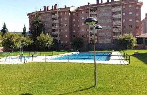 Súper exterior, vistas, amplio y muy agradable! - Foto 36