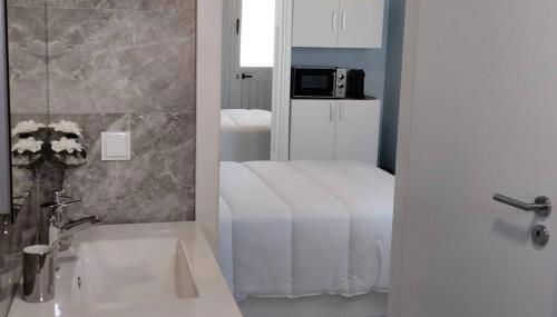 'A Bucha' by The Cliff Coast - Photo 3