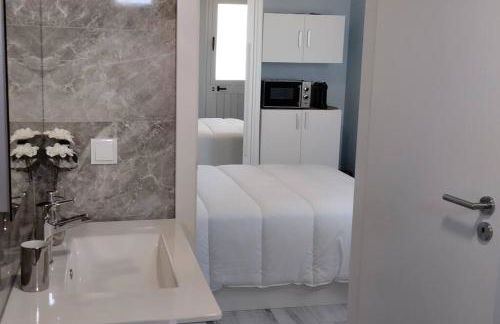 'A Bucha' by The Cliff Coast - Photo 3