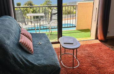 STUDIO POOL HOUSE 2 ETOILES VUE MER PANORAMIQUE AMAZING SEA VIEW WIFI LINGE LINEN INCLUS AIRCONDITIOn - Foto 12