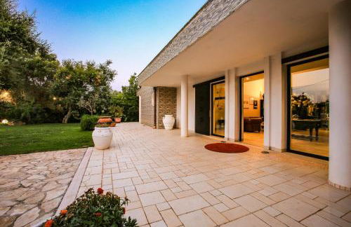 Villa con parco e piscina - Foto 6