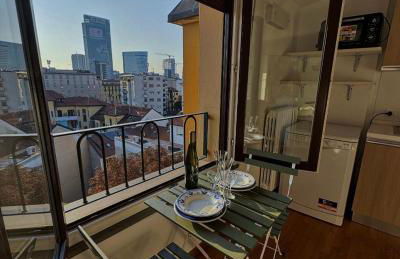 Attico con Balcone in Centro a Milano Isola - Foto 1