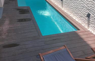 Casa grande y céntrica con piscina en zona peatonal - Photo 1