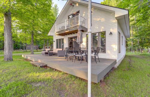 Scenic Cottage with Private Dock on Torch Lake - Foto 28