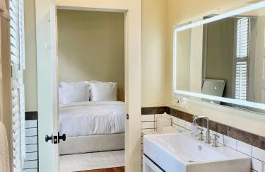 Elegance & Charm 27 Steps To Old Christ Church - Foto 25