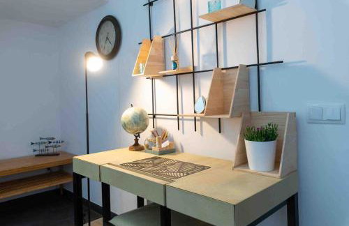 Idyllic 6 bed villa stunning sea view salt pool - Foto 51