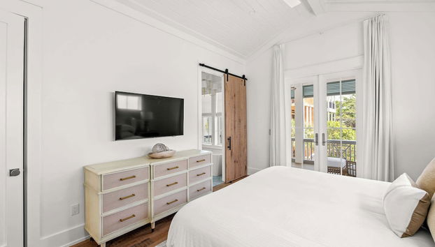 Beautiful Seacrest Home, Sleeps 16 - Lagoon Pool and Beach Tram Service - Foto 2, Habitación