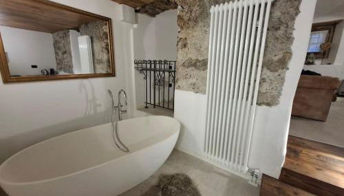 La SUITE delle Scuderie, con Vasca Freestanding, PetFiendly con Area Cani - Foto 5