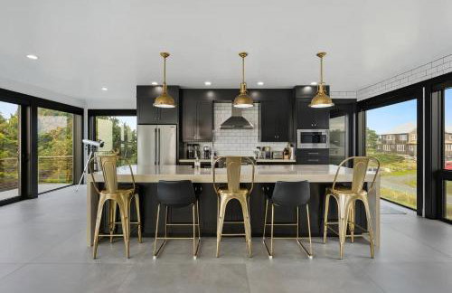 Bandon Coast - Beach Access, Ocean views & Hot Tub - Photo 28