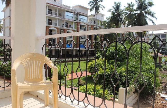 OYO 9364 Home Modern 2 BHK Pool View Candolim - Photo 13