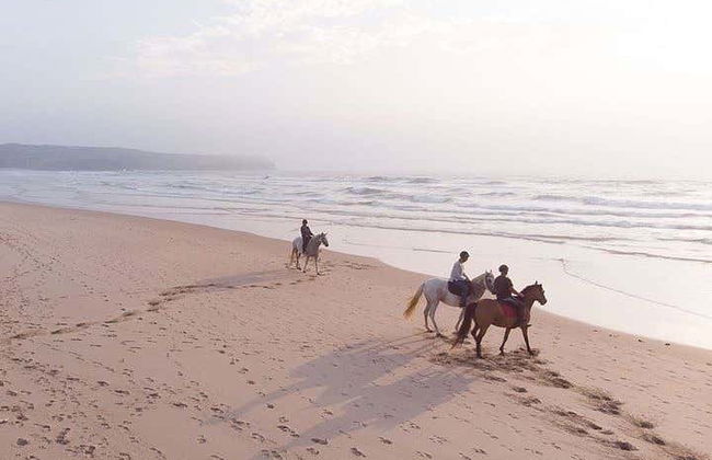 Paseo a caballo por la playa de Bordeira al atardecer - Foto 4