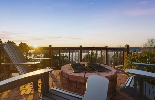 Table Rock Manor at Whitefish Bay - Photo 29