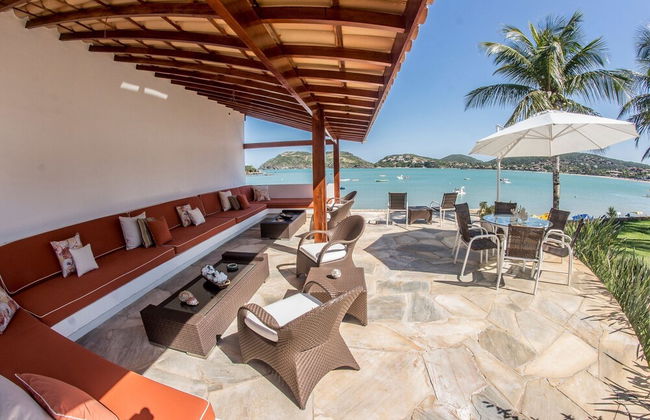 Mansão Exuberante Pé na Areia Ferradura - Photo 77