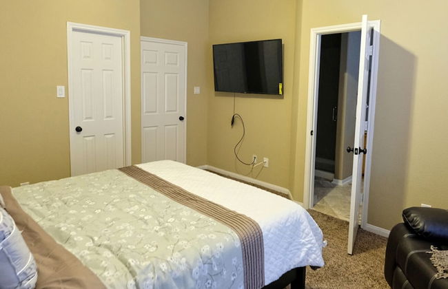 4Bdrm 2Bath 4Beds - Sugarland Richmond - Foto 2