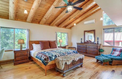 Walk to Pine Mountain Lake: Spacious Family Cabin - Photo 15
