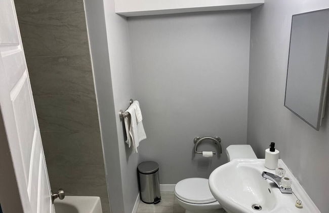 Modern 3 BR Home - Family Friendly - Foto 25