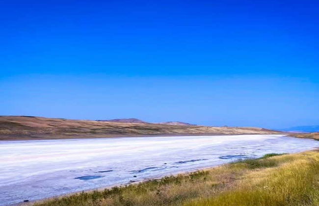David Gareja Monastery and Rainbow Mountains Tour - Foto 5