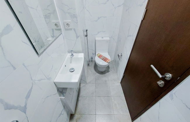 Best Homey And Nice Studio At Pacific Garden Apartment - Photo 11