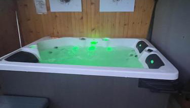 Ben Nevis Manor Lodge & Indoor Private Hot-Tub - Foto 5