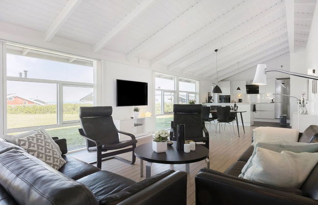 "Paul" - 100m from the sea - Photo 16