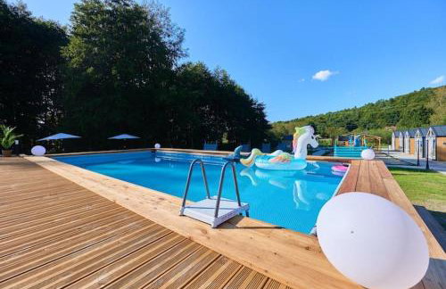 Holiday homes with swimming pool, close to the sea - Foto 24