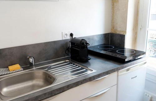 Charmant studio en plein coeur du centre-ville - Photo 9